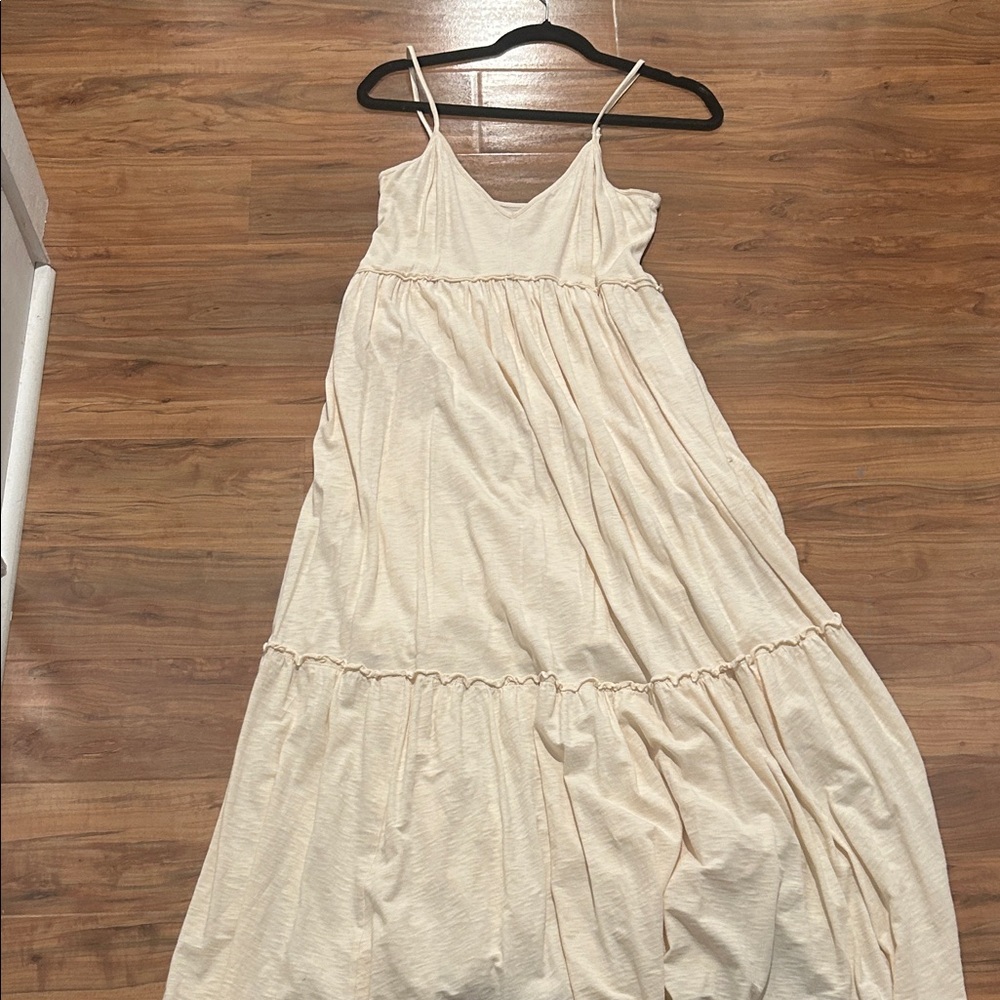 American Eagle Outfitters Cream Maxi Dress